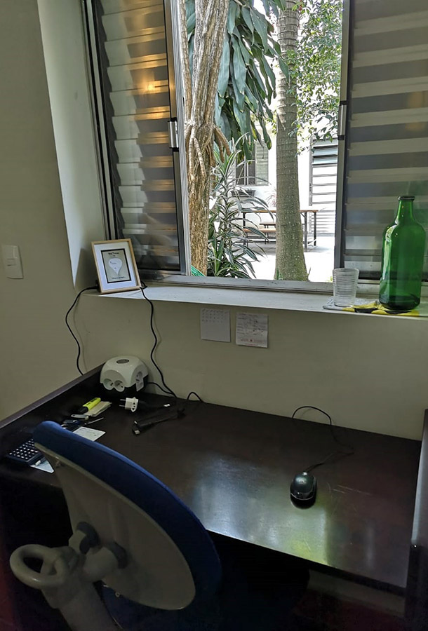 Room2-04